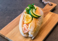 Rossö baguette med räkor & ägg